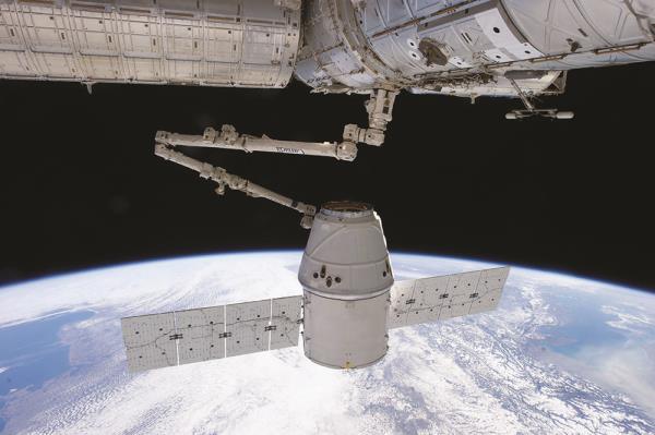 SpaceX’s Dragon spacecraft is used to deliver cargo to the International Space Station for NASA.